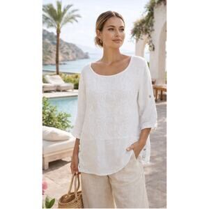 Lungo Larno Italy White Embroidered Linen Top Small